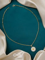 The White Dahlia- Golden Embellished Necklace With Anti-Tarnish Coating 