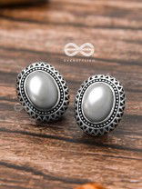 The Little Pearly Aztec Studs - Tiny Trinket Earrings