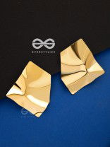 The Fluidic Chic Wrappers  - Statements Studs 