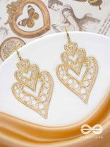 The Multilayered Intricate Hearts - The Golden Charm Collection