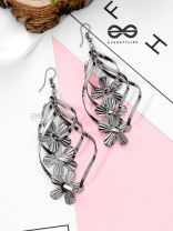 The Dark Intertwined Florals - Casual Daily-wear Danglers