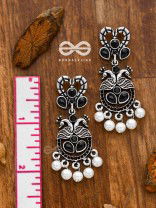 The Enigmatic Peacock Artwork Earrings (Onyx Black) - Embellished Oxidised Collection