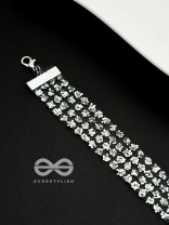 Shimmer on My Neck - Statement Silver Choker