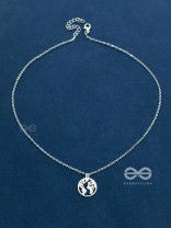 Citizen of the globe - Statement Silver Neckpiece