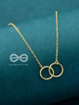 The Dainty Links - Golden Casual Neckpiece