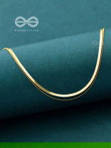 The Woman of Elegance - Golden Multilayered Neckpiece