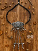 The Bohemian Chic Artwork Statement Choker