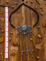 The Bohemian Chic Artwork Statement Choker