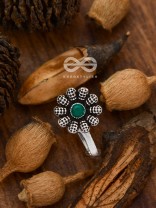 The Floral Fantasy - Embellished Non-pierced Nosepin (Emerald Green)