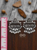 The Boho chic Intricate Embellished statement earrings (Fluid White)