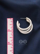 THE ELEGANT TURNS - MATTE FINISHED SILVER HOOPS