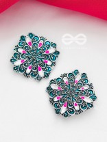 The Alluring Motifs - Statement Meenakari Studs (Teal)