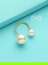 Precarious Pair Of Pearls - Statement Golden Ring