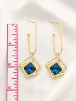 The Whimsical Heart of the Ocean - Golden Statement Earrings