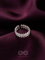 The Intricate Elegance - Adjustable Ring