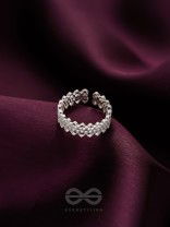 The Intricate Elegance - Adjustable Ring