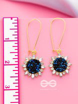 The Gleaming Sun- Dangle Earring (Oxford Blue)