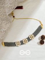 The Classy Elegance - Set of Statement Choker and Studs (Gray)