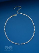 Elegance around my Neck - Silver Statement Neckpiece