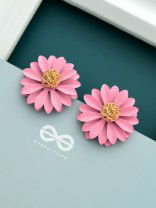 BLOOMING BLOSSOMS - Statement Stud Earrings (Taffy)