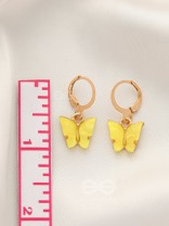 Take the Sky Like a Butterfly - Cute Golden Dangler Earrings (Light Yellow)