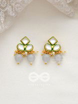 The Magical Mystique - Set of Statement Earrings and Choker (Grey)