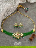 The Magical Mystique - Set of Statement Earrings and Choker (Green)