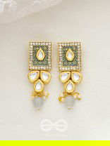 THE ETHERAL ELEGANCE - SET OF STATEMENT CHOKER AND EARRINGS (GREY)