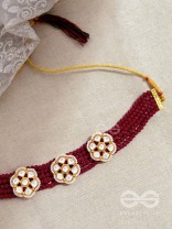 THE CLASSY ELEGANCE - SET OF STATEMENT CHOKER AND STUDS (Blood red)