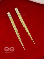 Melting Glint- Rhinestones Encrusted Golden Dangler Earrings 