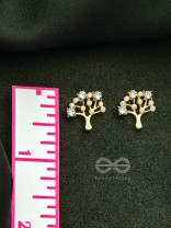 Majestic Bonsai- Pearls and Stones Studded Golden Earrings