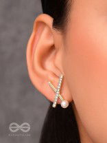 Star Crossed- Rhinestones Studded Pearl Golden Earrings