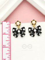 Take a Bow, Polka- Black and White Golden Pearl Earrings