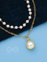 The Snow Globe- Gold Pearl Bracelet