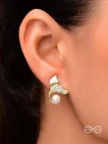 The Pearly Mermaid- Golden Rhinestones and Pearl Earrings