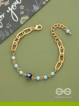 Star of the Show- Evil Eye Stone & Beads Studded Golden Bracelet