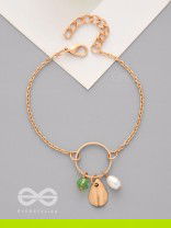 The Trinity Ring- Elegant Golden Bracelet