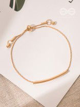 Band of Love- Elegant Golden Bracelet 