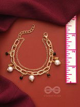Dark and Light- Golden Layered Pearl Bracelet 
