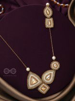 Dwista- The Copper Beauty- Beads And Stones Embroidered Necklace With Anti-Tarnish Coating 