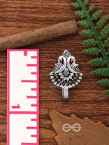 BIRDS OF PARADISE - OXIDISED NON-PIERCED NOSERING