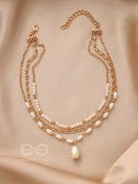  Drops of Sunlight- Golden Pearl Choker Necklace