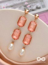 The Purple Prose- Golden Pearl Earrings