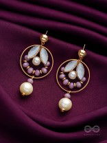 The Orchid Garden- Golden Pearl Earrings