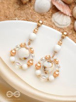 Sand n Shells- Golden Embellished Earrings