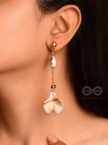 The Beach Spirit- Golden Embellished Earrings