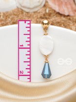 The Midnight Sea- Golden Shell & Beads Earrings