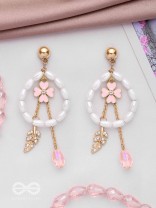 The Blooming Trail- Golden Pearl Earrings