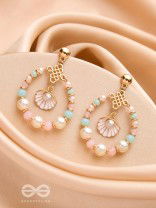 The Spunky Shell - Golden Embellished Earrings