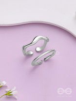 The Moonlit Trails- Silver Set of Two Rings